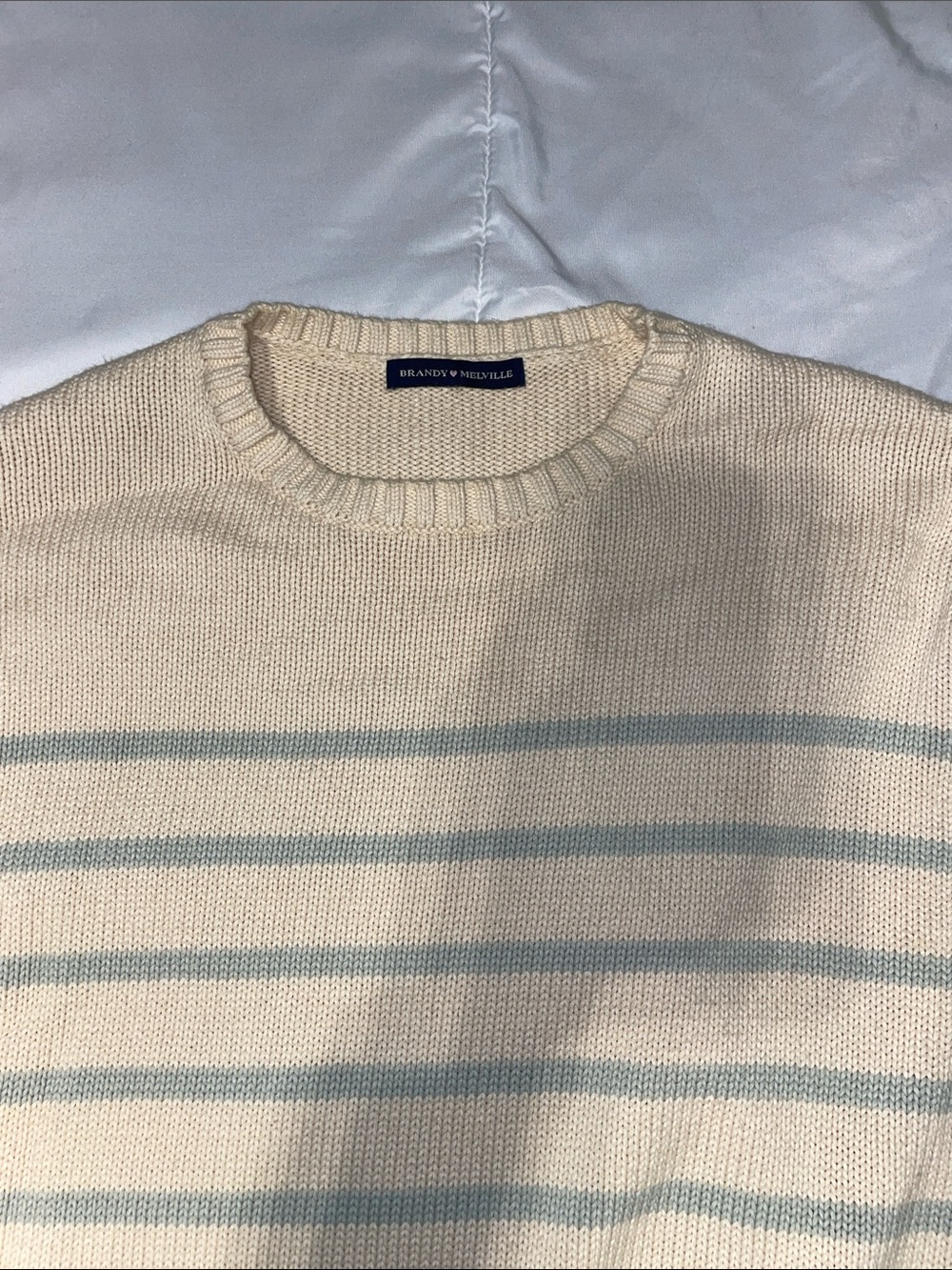 Brandy Melville Cream and Light Gray Striped Crewneck Sweater - Picture 3 of 3